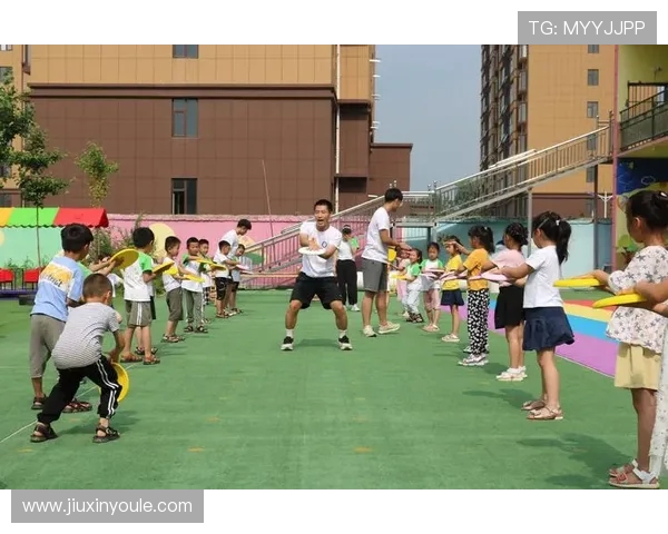 飞盘梦想与人生哲学的交汇点：陈伟的深度对话与成长故事