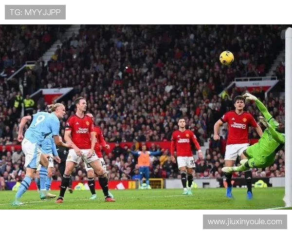 2016年足总杯曼联对阵埃弗顿的经典对决回顾与精彩瞬间分析