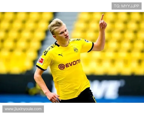 哈兰德:足球场上的新星崛起与未来发展潜力分析 哈兰德:足球场上的新星崛起与未来发展潜力分析